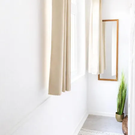شقة Pucelle Vieux Marche Centre - Linge & Menage Inclus